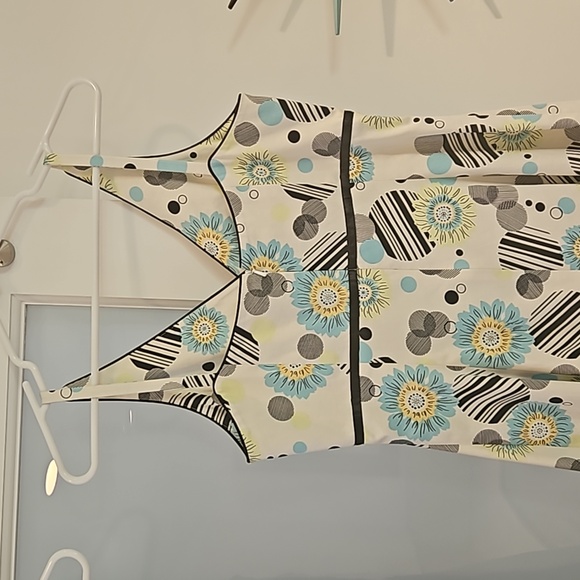 Lot of 2 vintage 90's/Y2K dresses.  One is Calvin Klein, one is Becky & Max - Picture 3 of 10